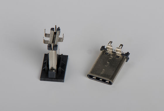 Τύπος Γ 3,1 Usb αρσενική κάθετη 180° SMT 24Pin δοκιμή ζωής τύπων H=11.1mm συνδετήρων: 10000 κύκλοι λ.